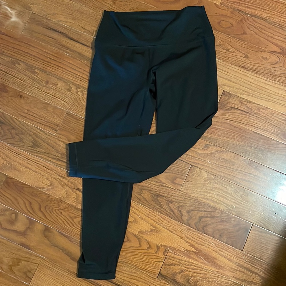 Black 3/4 Leggings